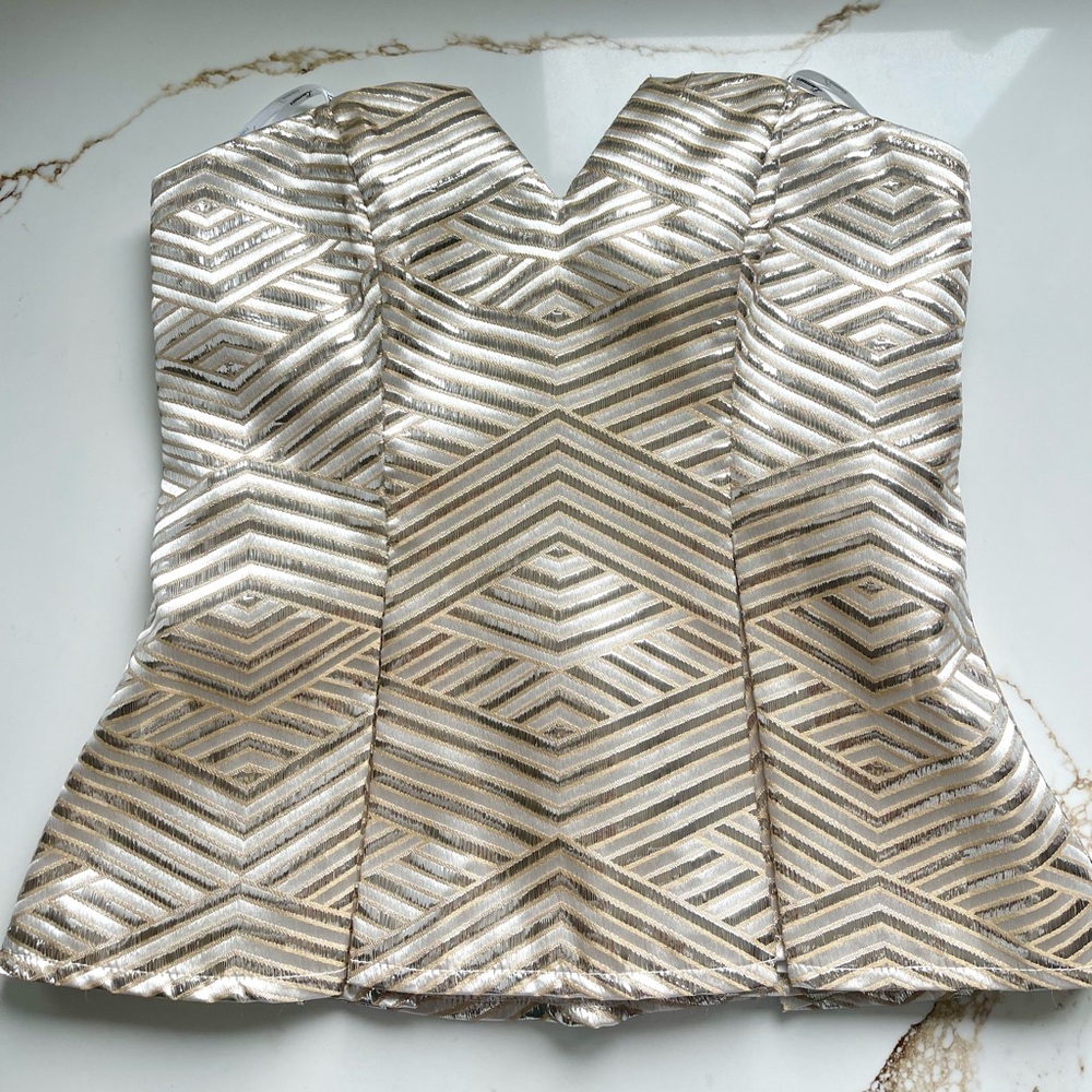 Lumier by Bariano Strapless Metallic top sz Small